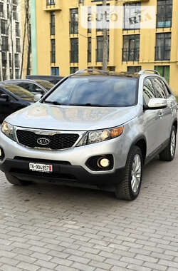 Внедорожник / Кроссовер Kia Sorento 2012 в Львове