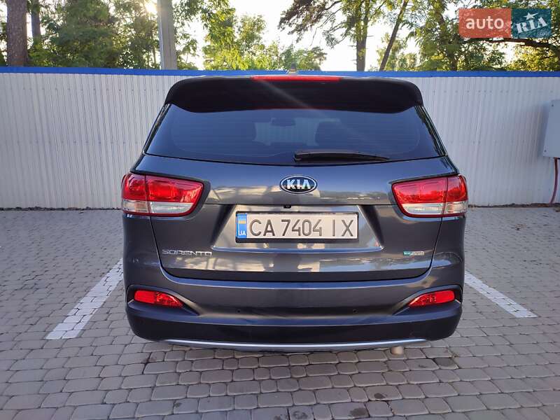 Внедорожник / Кроссовер Kia Sorento 2016 в Гайсине