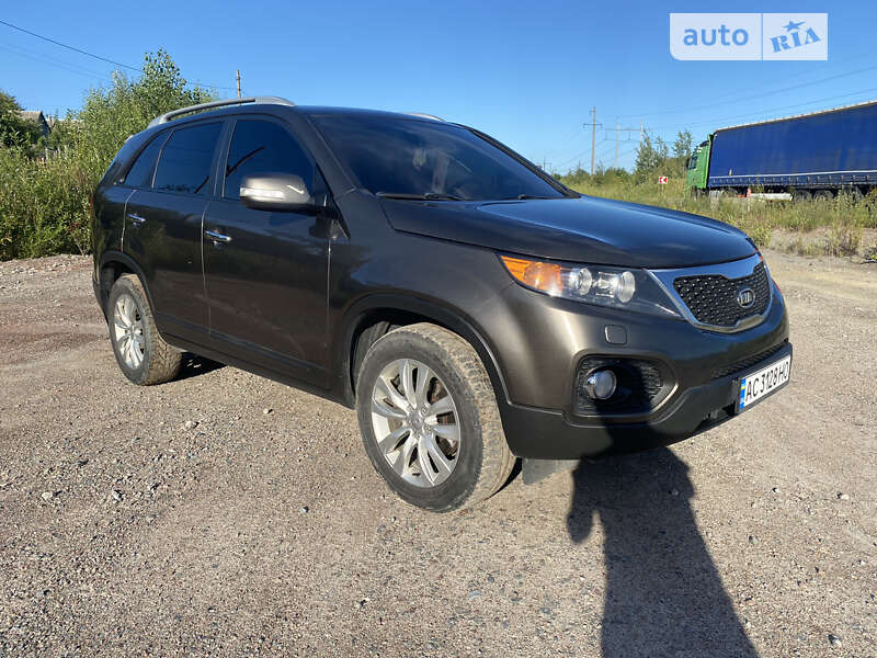 Позашляховик / Кросовер Kia Sorento 2010 в Житомирі