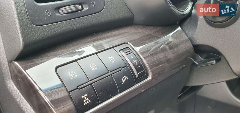 Позашляховик / Кросовер Kia Sorento 2011 в Львові фото 28 Позашляховик / Кросовер Kia Sorento 2011 в Львові
