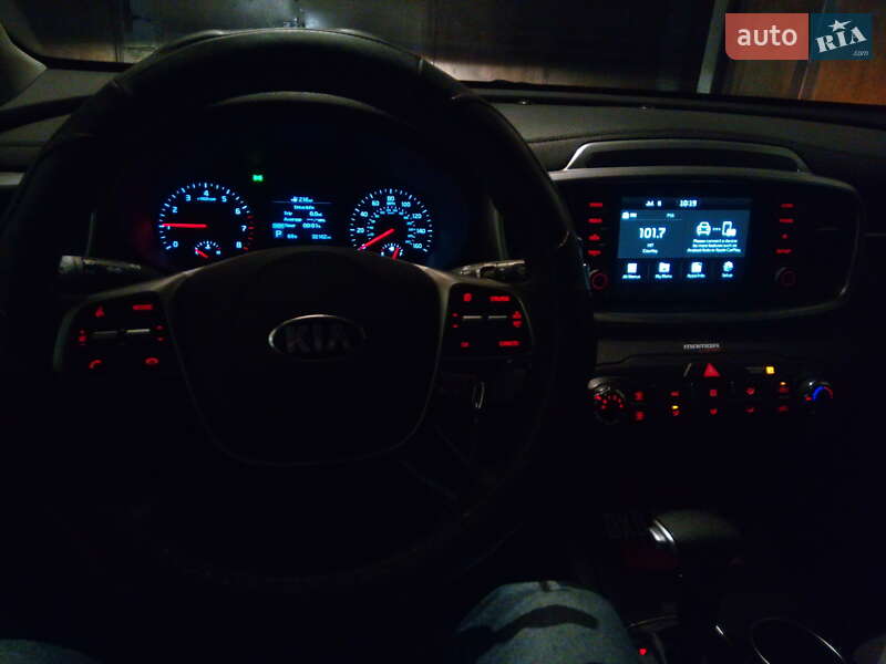 Позашляховик / Кросовер Kia Sorento 2019 в Львові
