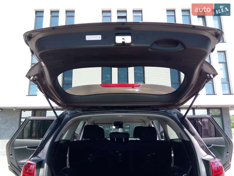 Позашляховик / Кросовер Kia Sorento 2019 в Львові