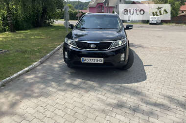 Внедорожник / Кроссовер Kia Sorento 2012 в Тячеве