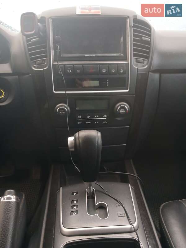 Внедорожник / Кроссовер Kia Sorento 2008 в Харькове