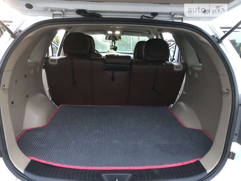 Внедорожник / Кроссовер Kia Sorento 2012 в Ровно