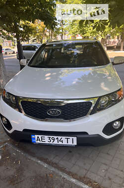 Внедорожник / Кроссовер Kia Sorento 2011 в Новомосковске