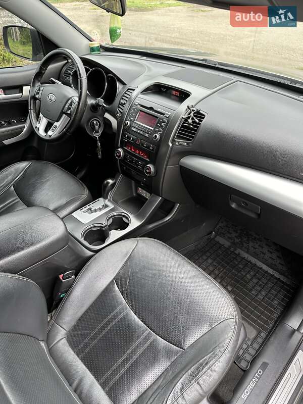 Внедорожник / Кроссовер Kia Sorento 2011 в Львове