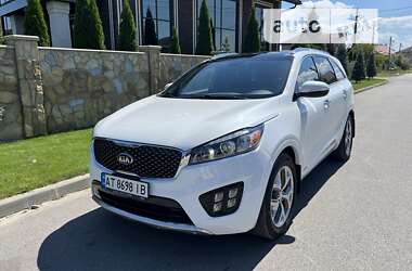 Позашляховик / Кросовер Kia Sorento 2015 в Івано-Франківську