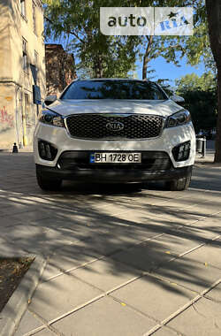 Внедорожник / Кроссовер Kia Sorento 2015 в Одессе