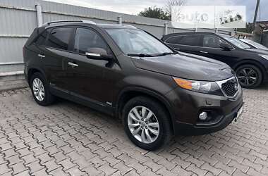 Внедорожник / Кроссовер Kia Sorento 2011 в 