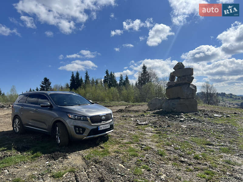 Внедорожник / Кроссовер Kia Sorento 2015 в Хмельницком