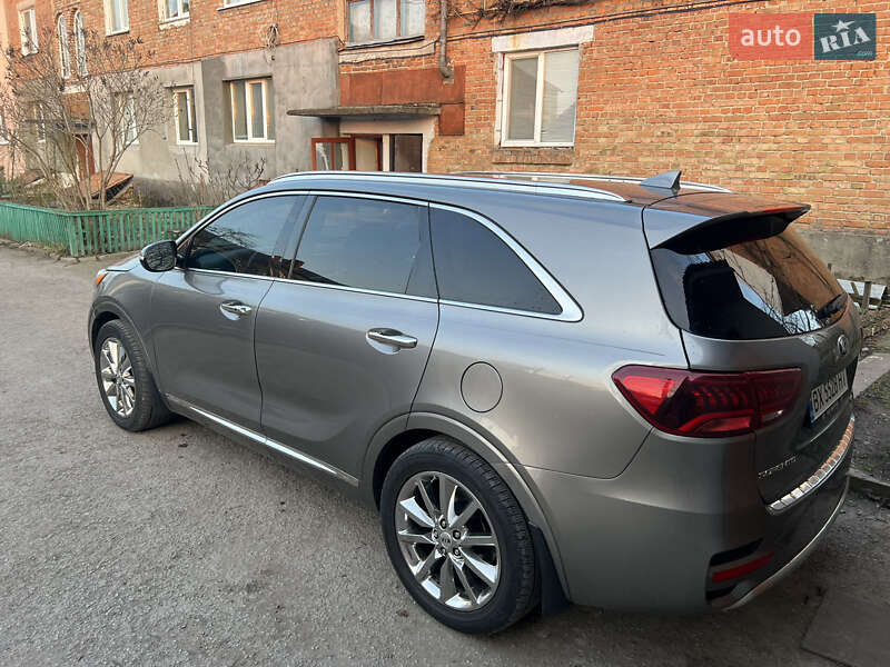 Внедорожник / Кроссовер Kia Sorento 2015 в Хмельницком