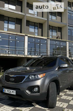 Позашляховик / Кросовер Kia Sorento 2012 в Львові