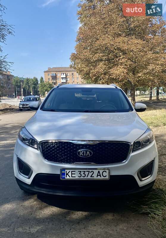Позашляховик / Кросовер Kia Sorento 2015 в Кривому Розі