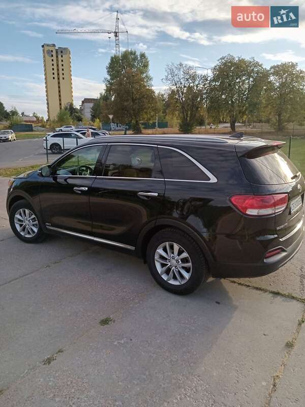 Позашляховик / Кросовер Kia Sorento 2015 в Чернігові