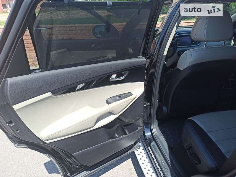 Внедорожник / Кроссовер Kia Sorento 2016 в Николаеве