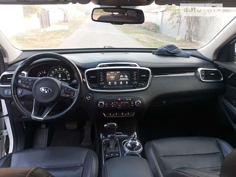 Позашляховик / Кросовер Kia Sorento 2016 в Києві фото 10 Позашляховик / Кросовер Kia Sorento 2016 в Києві