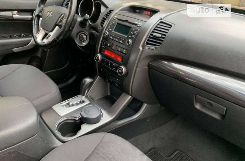 Позашляховик / Кросовер Kia Sorento 2011 в Рівному фото 12 Позашляховик / Кросовер Kia Sorento 2011 в Рівному