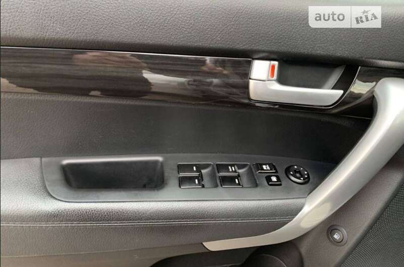 Позашляховик / Кросовер Kia Sorento 2011 в Рівному фото 15 Позашляховик / Кросовер Kia Sorento 2011 в Рівному