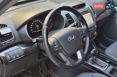 Позашляховик / Кросовер Kia Sorento 2013 в Києві