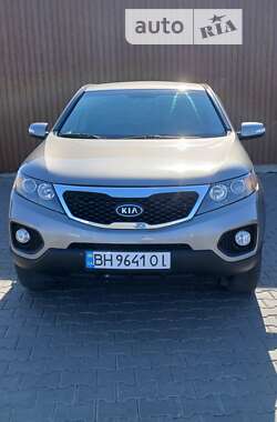 Позашляховик / Кросовер Kia Sorento 2011 в Одесі