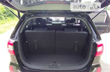 Внедорожник / Кроссовер Kia Sorento 2013 в 