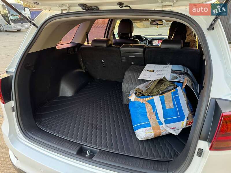 Позашляховик / Кросовер Kia Sorento 2017 в Одесі