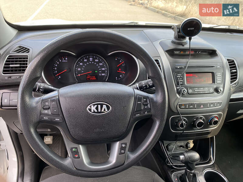 Внедорожник / Кроссовер Kia Sorento 2013 в Одессе