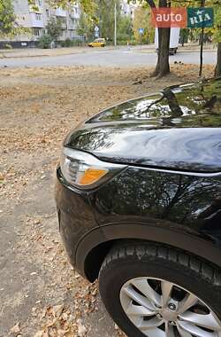 Внедорожник / Кроссовер Kia Sorento 2015 в Харькове