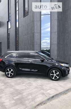 Позашляховик / Кросовер Kia Sorento 2016 в Києві