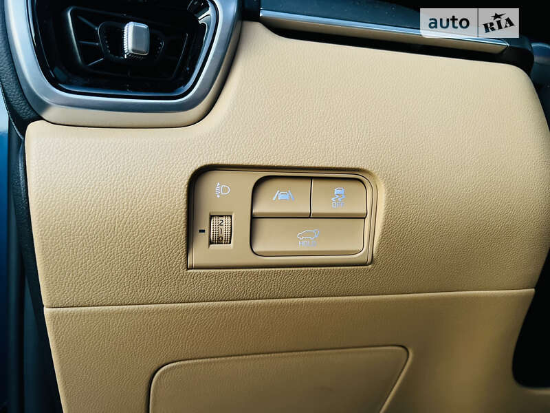 Внедорожник / Кроссовер Kia Sorento 2020 в Киеве