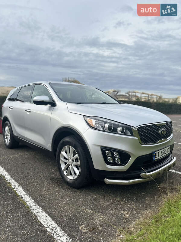 Позашляховик / Кросовер Kia Sorento 2016 в Херсоні