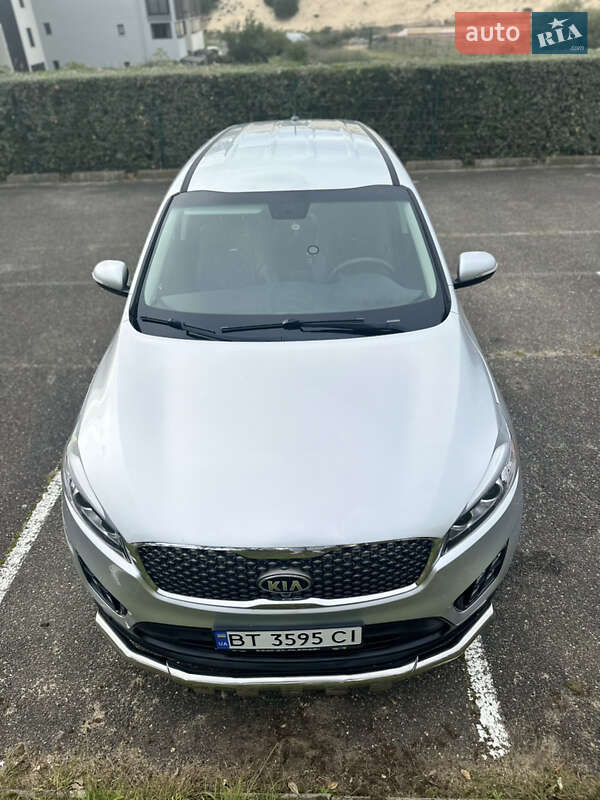 Позашляховик / Кросовер Kia Sorento 2016 в Херсоні