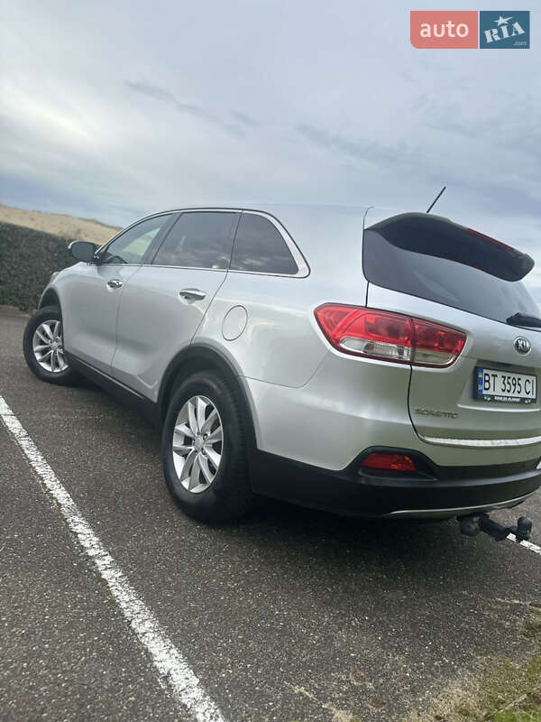 Позашляховик / Кросовер Kia Sorento 2016 в Херсоні
