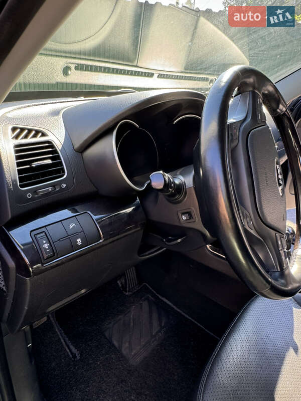 Позашляховик / Кросовер Kia Sorento 2012 в Одесі