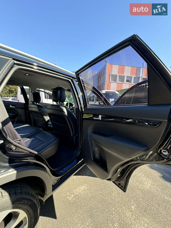 Позашляховик / Кросовер Kia Sorento 2012 в Одесі