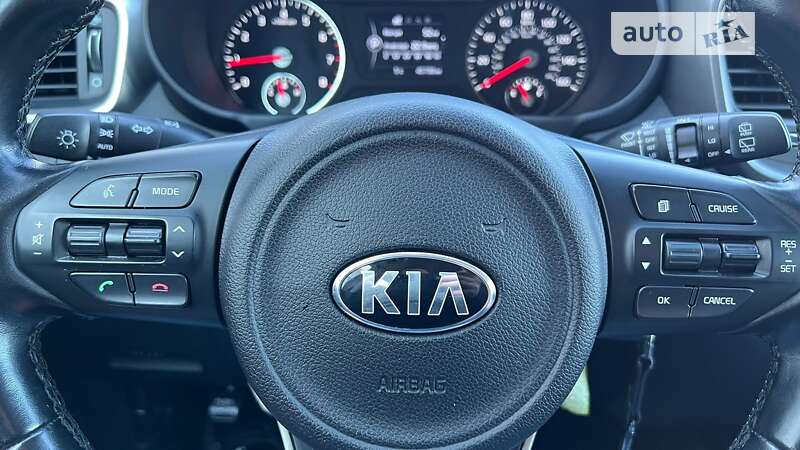 Внедорожник / Кроссовер Kia Sorento 2015 в Ивано-Франковске