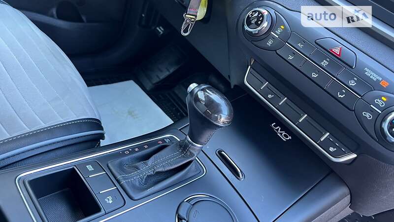 Внедорожник / Кроссовер Kia Sorento 2015 в Ивано-Франковске