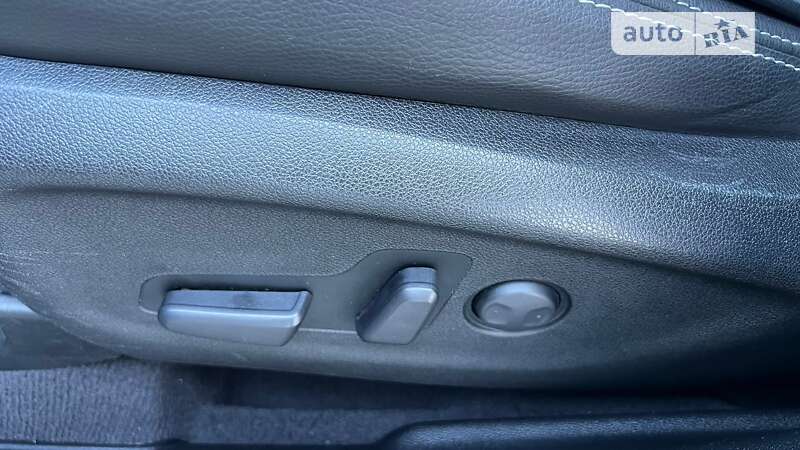 Внедорожник / Кроссовер Kia Sorento 2015 в Ивано-Франковске