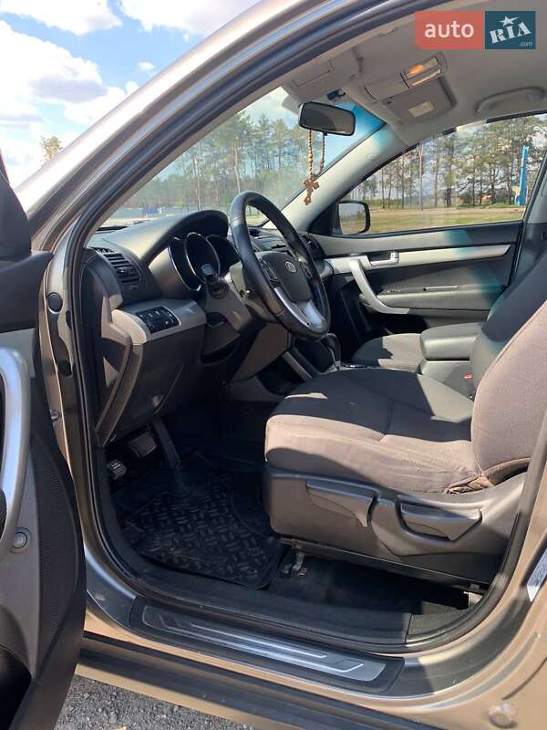 Внедорожник / Кроссовер Kia Sorento 2011 в Ровно