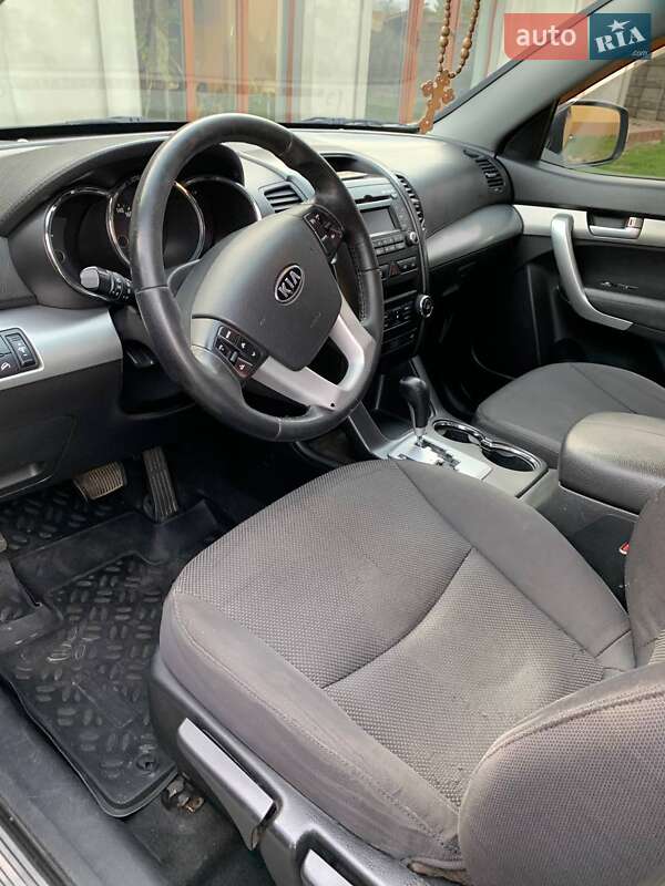 Внедорожник / Кроссовер Kia Sorento 2011 в Ровно