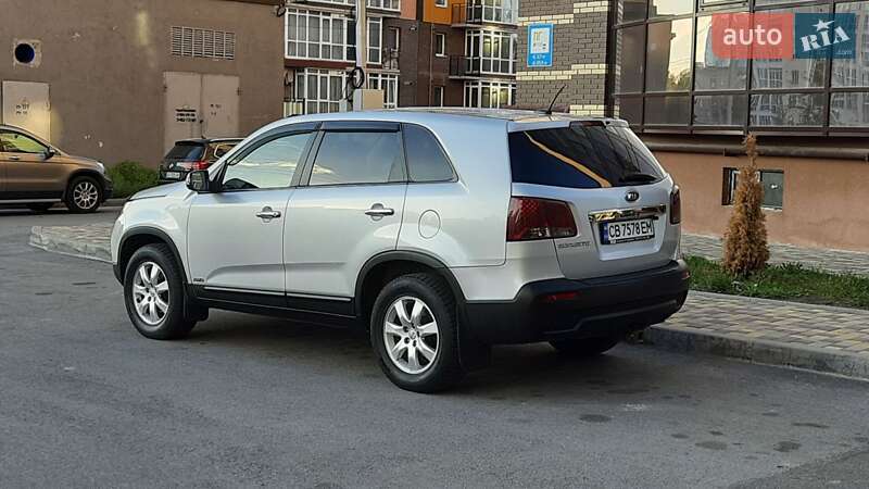 Внедорожник / Кроссовер Kia Sorento 2012 в Чернигове