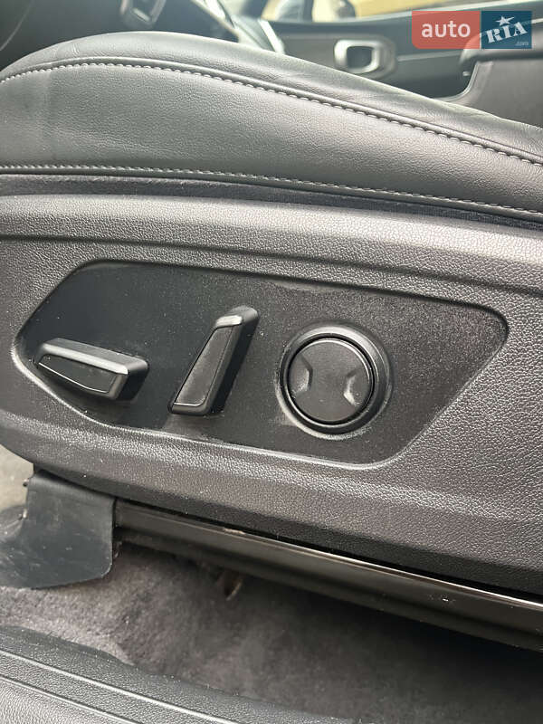 Внедорожник / Кроссовер Kia Sorento 2021 в Ровно фото 29 Внедорожник / Кроссовер Kia Sorento 2021 в Ровно