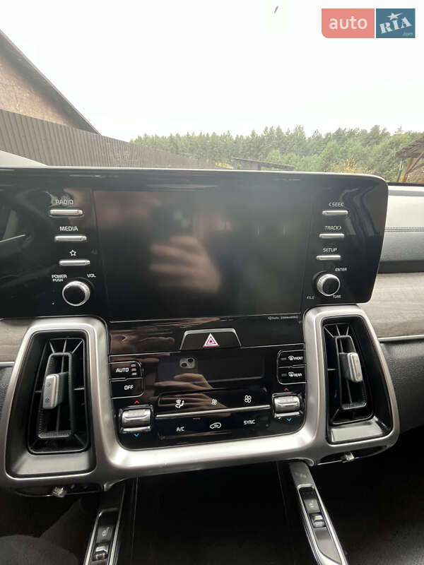 Внедорожник / Кроссовер Kia Sorento 2021 в Ровно фото 17 Внедорожник / Кроссовер Kia Sorento 2021 в Ровно