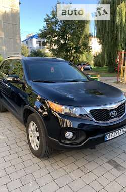 Позашляховик / Кросовер Kia Sorento 2011 в Надвірній