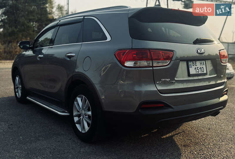 Внедорожник / Кроссовер Kia Sorento 2017 в Николаеве