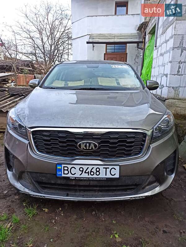 Внедорожник / Кроссовер Kia Sorento 2018 в Самборе