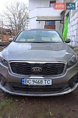 Внедорожник / Кроссовер Kia Sorento 2018 в 