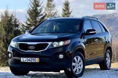 Внедорожник / Кроссовер Kia Sorento 2010 в Межгорье