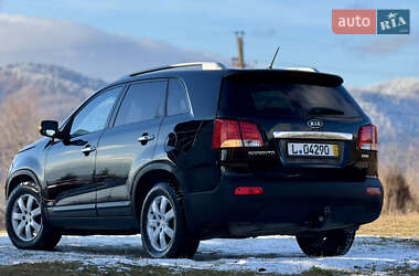 Внедорожник / Кроссовер Kia Sorento 2010 в Межгорье